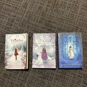 Amanda Hocking- Kanan Chronicles - Frostfire, Ice Kissed, Crystal Kingdom